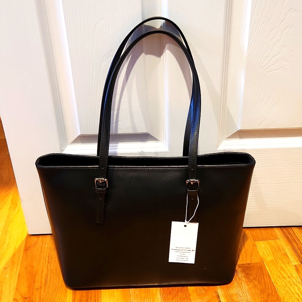 Genuine Leather Tote Handbag NWT (Black Hand bag)